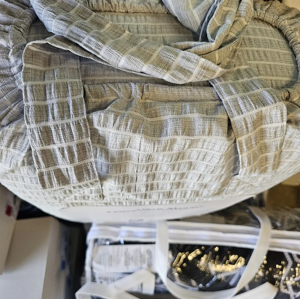 Daniela 5-piece Twin XL Microfiber Textured Comforter & Sheet Set new